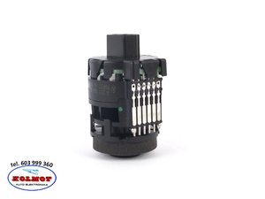 Czujnik temperatury kabiny sensor klimatyzacji  MERCEDES Oryginał MERCEDES A2118300272